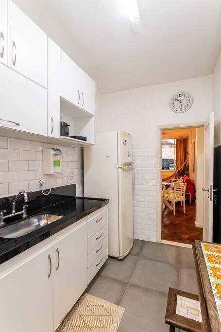 Laranjeiras 2qts - Amplo, Estiloso Com Vaga! Apartamento *